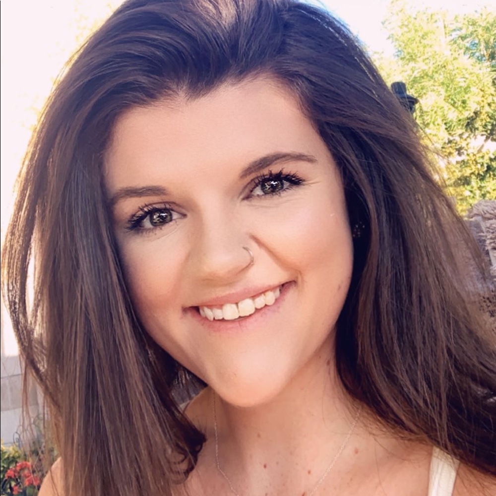 Meet your Posher, Brianne